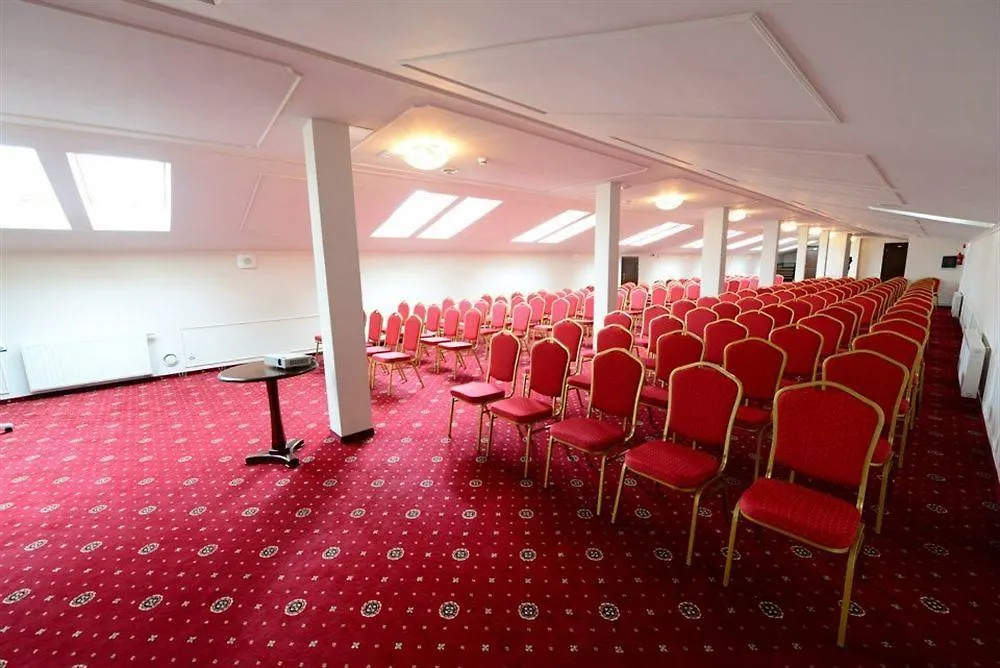 Royal Hotel Modlin Nowy Dwor Mazowiecki 4*,