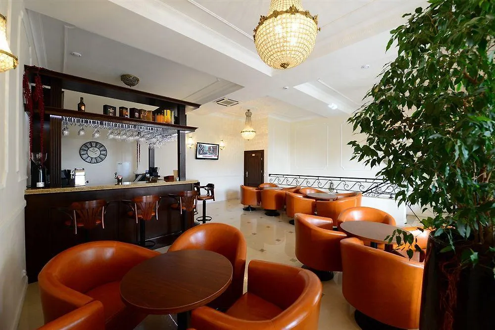 Royal Hotel Modlin Nowy Dwór Mazowiecki Pologne