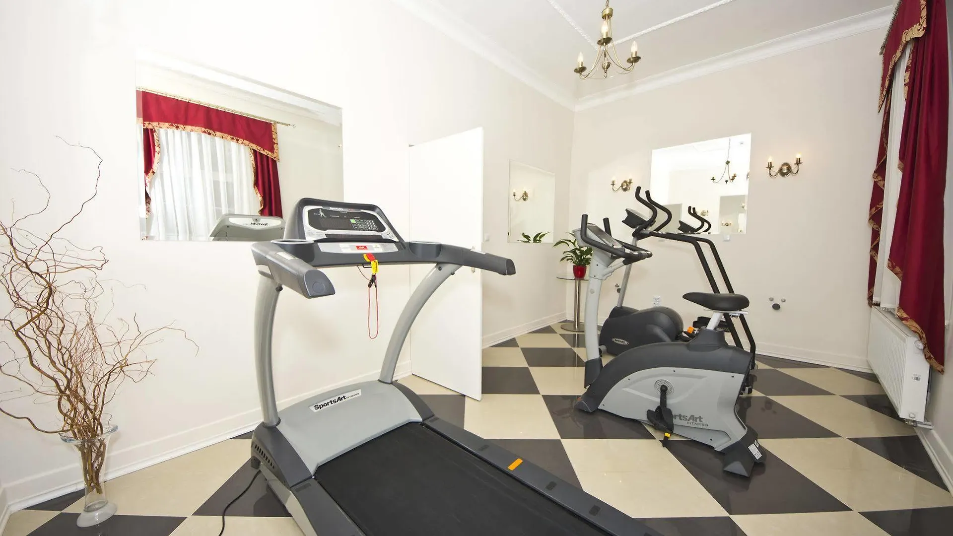 ****  Royal Hotel Modlin Nowy Dwor Mazowiecki Poland